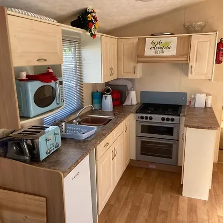 The Vacation Golden Gate Towyn Villa Kinmel Bay Exterior photo